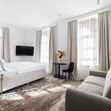 Otel Hisa F5 *